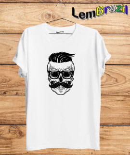 Camiseta Caveira 2 LemBrazil. Camiseta 100% Algodão personalizada com Impressão Digital garantindo maior durabilidade e conforto!